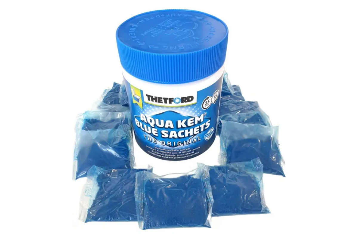 Aqua Kem Blue Sachet Thetford - Disgregante WC Chimico in Bustine Monodose per Camper e Caravan