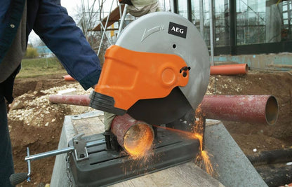 Troncatrice per Metalli AEG Professionale - 2300W