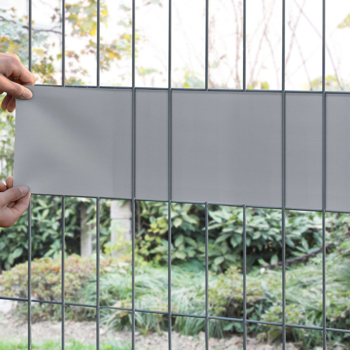 Frangivista in PVC per Recinzioni Grigio Chiaro - 19cm x 35mt